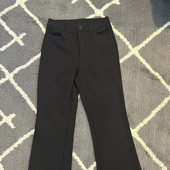 Kendall and Kylie Cropped Kick Flare Stretch Pants - Picture 2 of 7